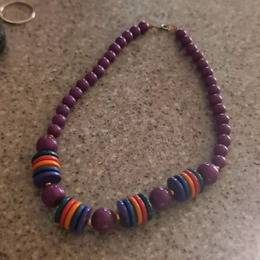 Vintage wooden beads Short necklace